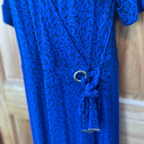 Apt 9 Wrap around dress - Picture 4 of 4